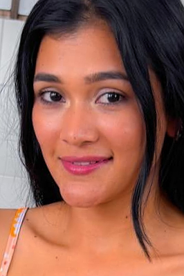 Rosi Velez from VRLATINA